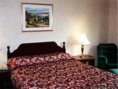 Days Inn By Wyndham Toronto East Lakeview