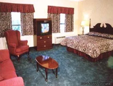 Days Inn By Wyndham Toronto East Lakeview 3*,  Canada