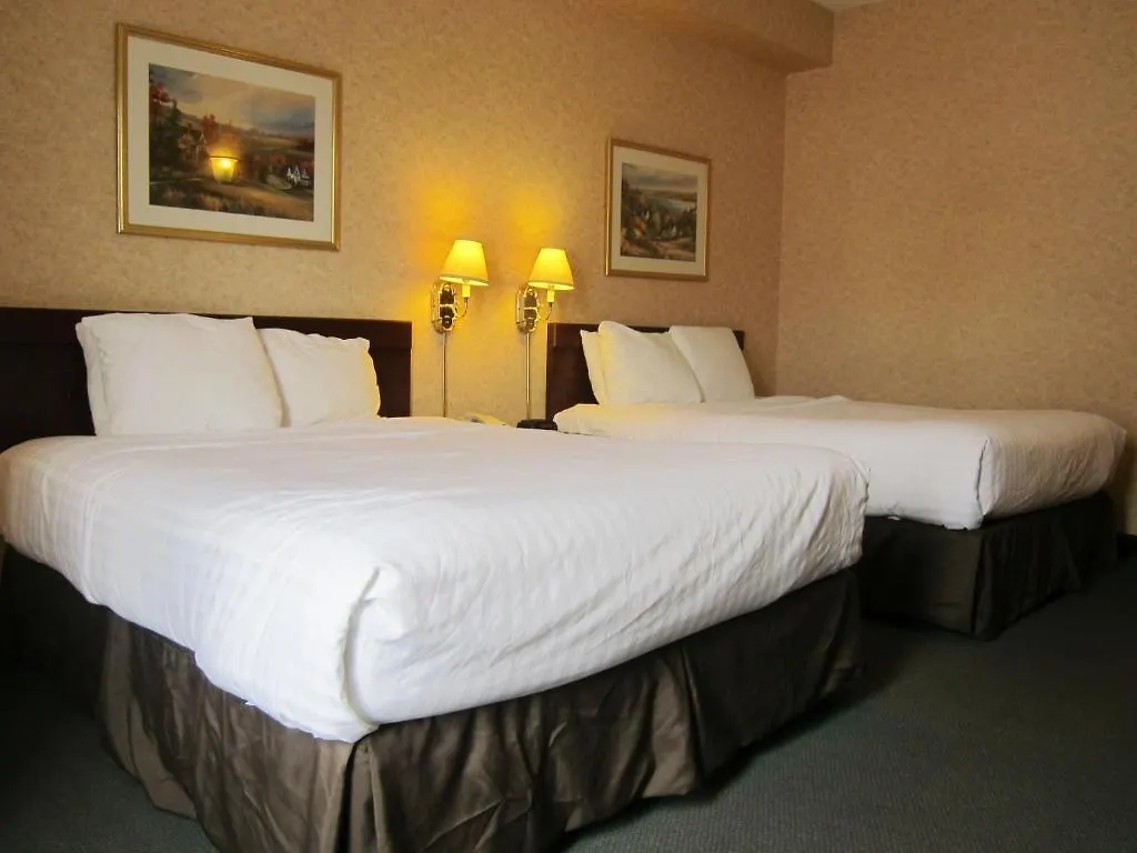 Days Inn By Wyndham Toronto East Lakeview Hotel