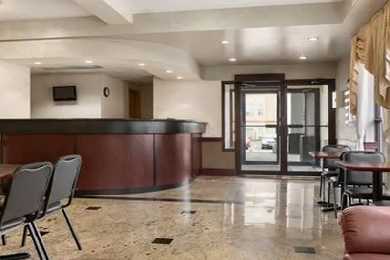 *** Hotel Days Inn By Wyndham Toronto East Lakeview Kanada